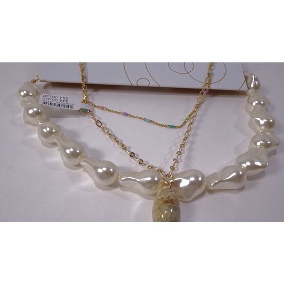 Urban Outfitters Women's Chain & Pearl Toggle Layered Necklace NWT 38 - Picture 6 of 7